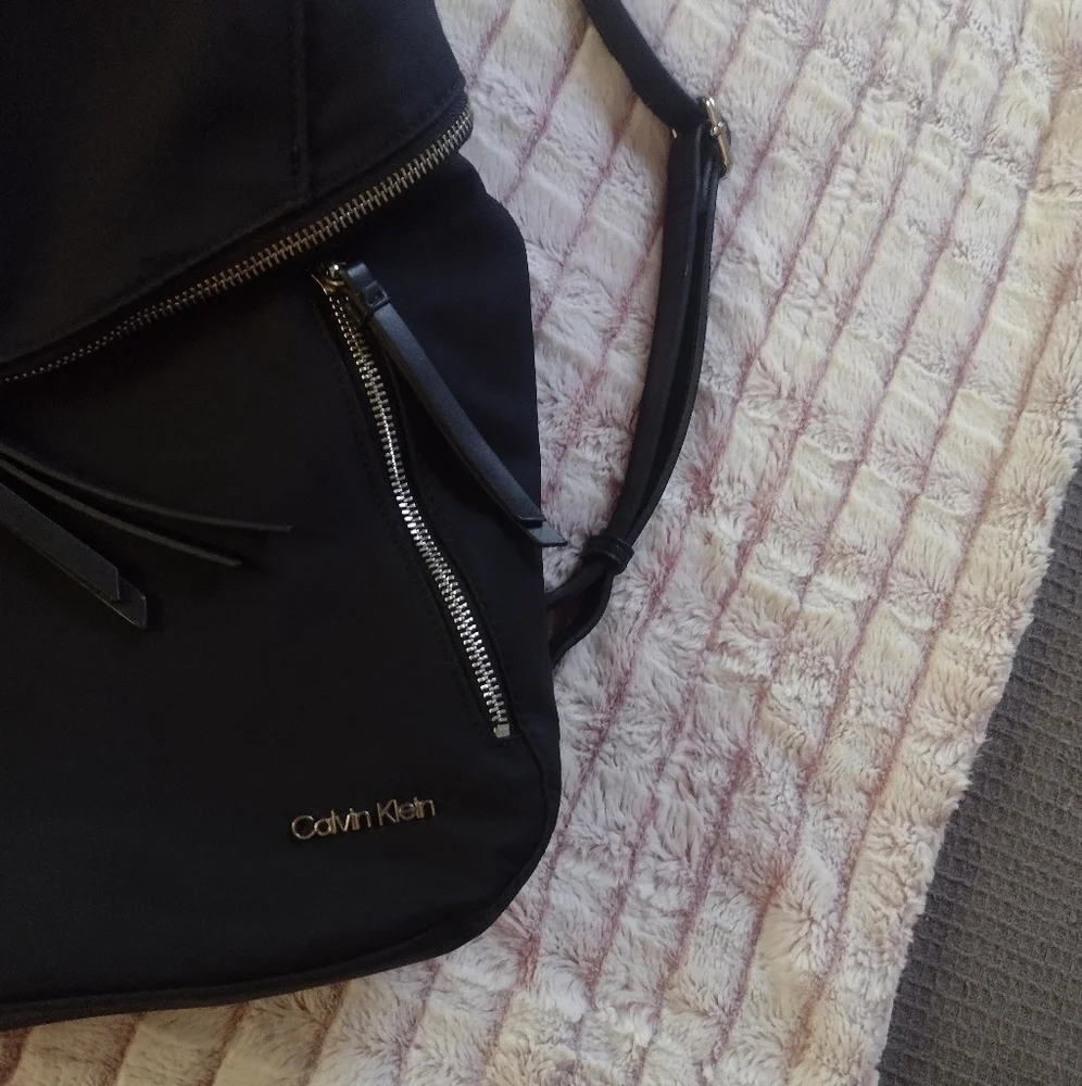 Calvin Klein Mini Backpack EUC - Picture 3 of 16